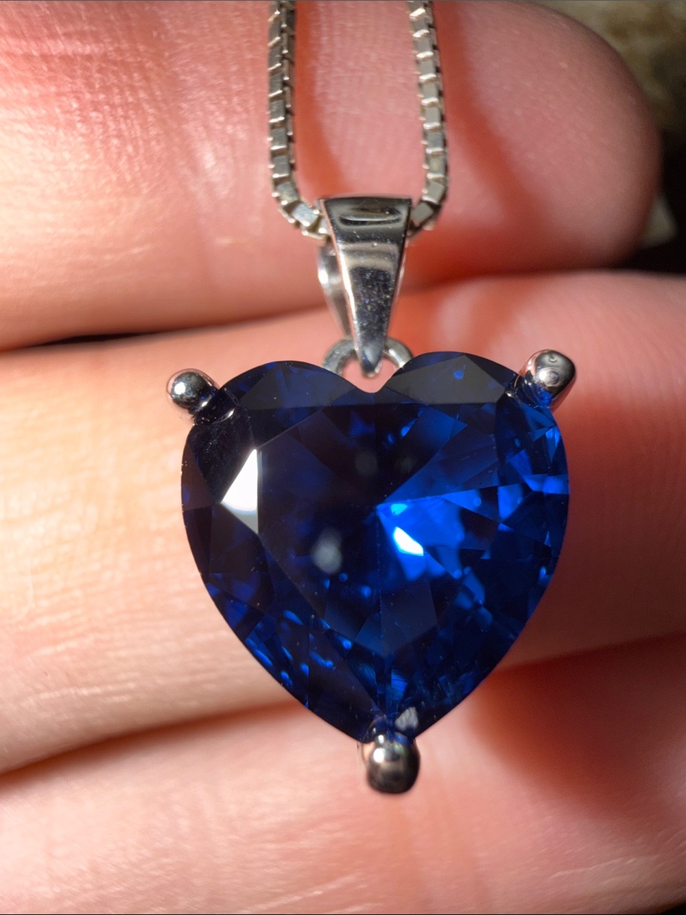 STUNNING 2CT SAPPHIRE Blue Heart Pendant 925 Sterling Silver chain 16” NEW